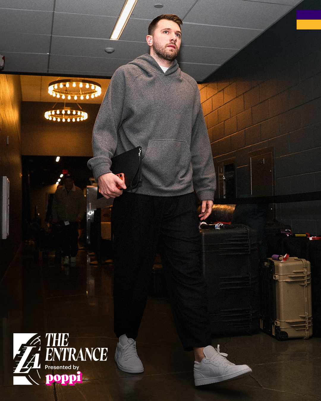 东契奇42+7+8湖人不敌国王3连败,勒布朗22分德罗赞32+6