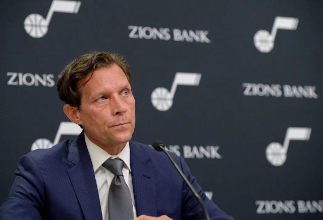 贝博体育-【体坛篮球秀】爵士“创造”奇迹 各队“报价”约基奇