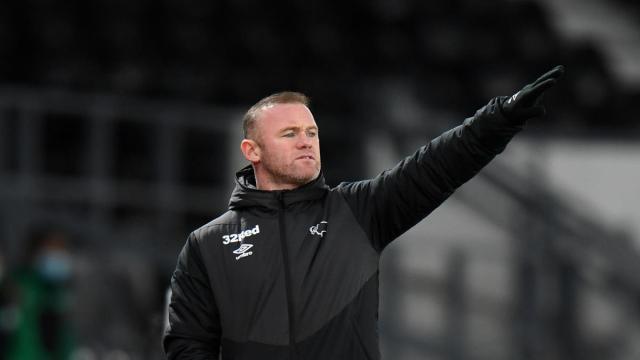 APP下载-不爱踢前锋的进球机器！鲁指导中场的心，教练的料？